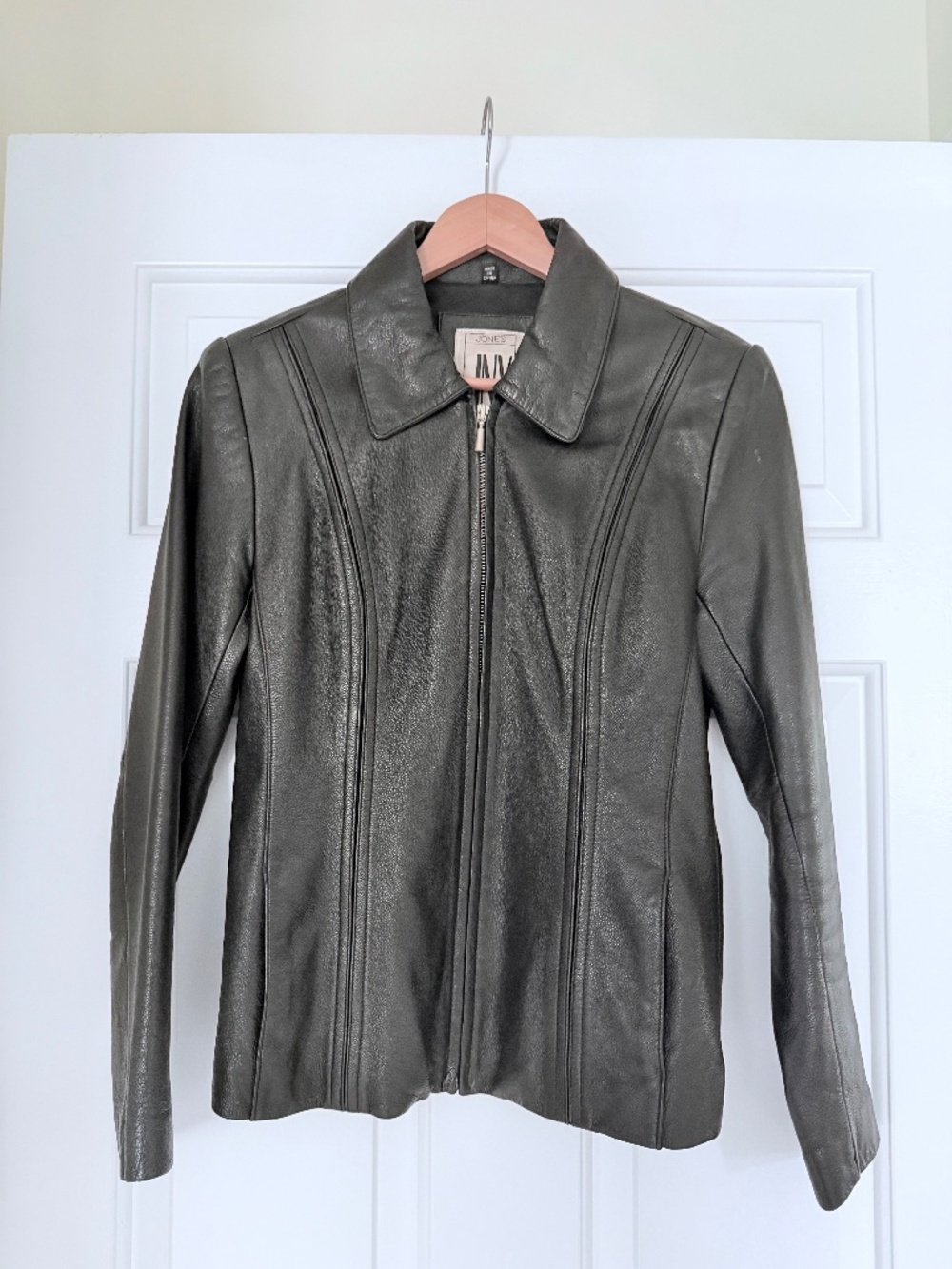 Jones New York 100% Leather Jacket Small Black Soft Zip Front Tailored - Picture 2 of 10